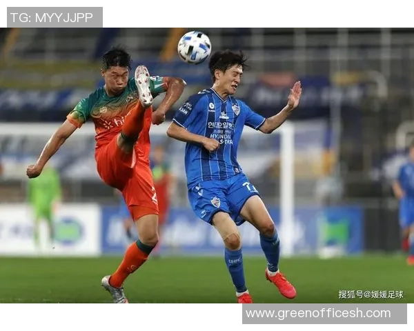 首尔与现代制铁激战正酣比分揭晓引发球迷热议 首尔与现代制铁激战正酣比分揭晓引发球迷热议