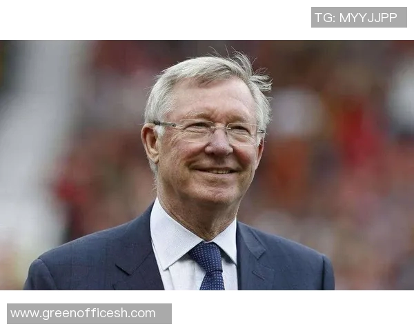 孔帕尼的传奇之路：从球场英雄到教练生涯的辉煌转型