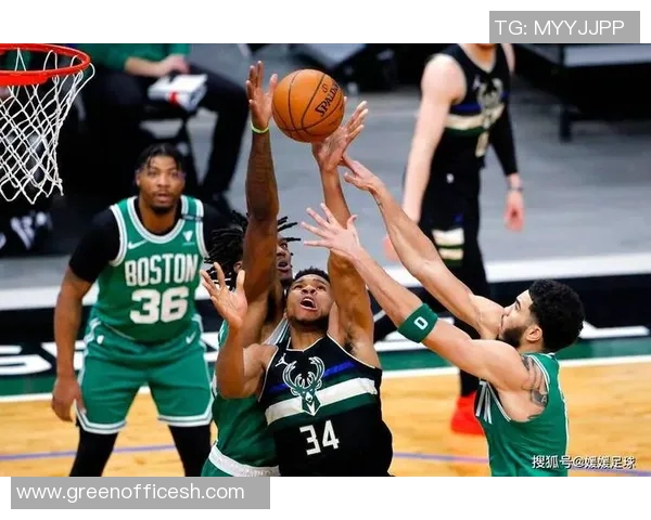 凯尔特人对阵黄蜂法尔的精彩对决分析与赛后点评 凯尔特人对阵黄蜂法尔的精彩对决分析与赛后点评