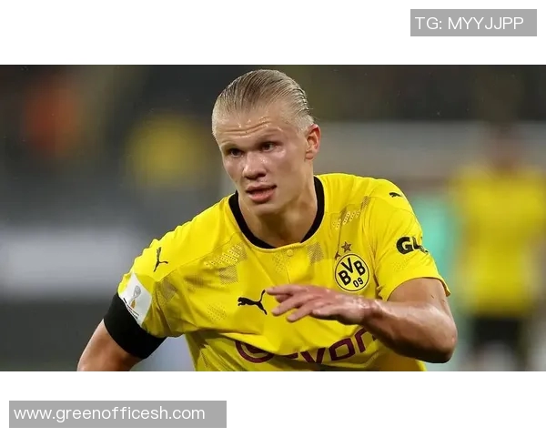 莱万领衔球队新征程展现超凡实力助力夺冠梦想