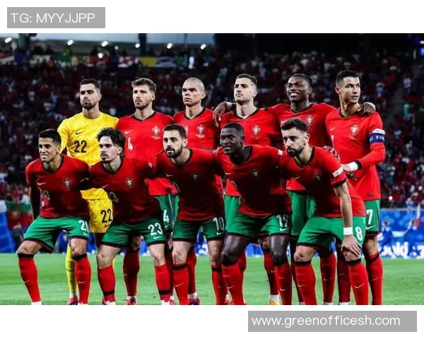 伊拉克对阵澳大利亚的精彩较量揭示足球战术与团队合作的重要性